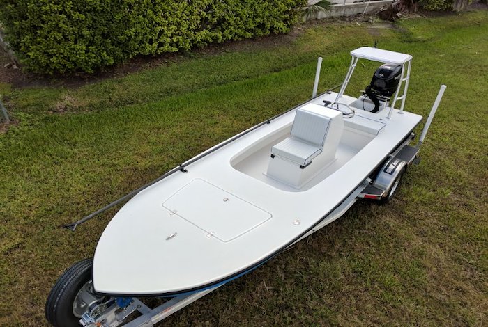 Flats boat for guides, fishing boat for guides