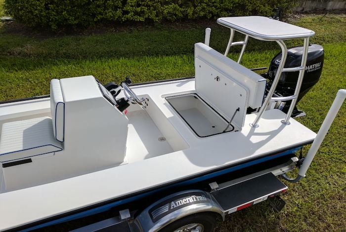 Flats boat center console polling platform