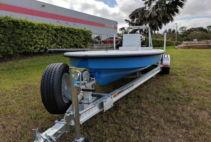 Flats boat, fishing boat